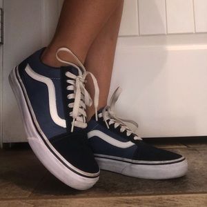 OLD SCHOOL VANS